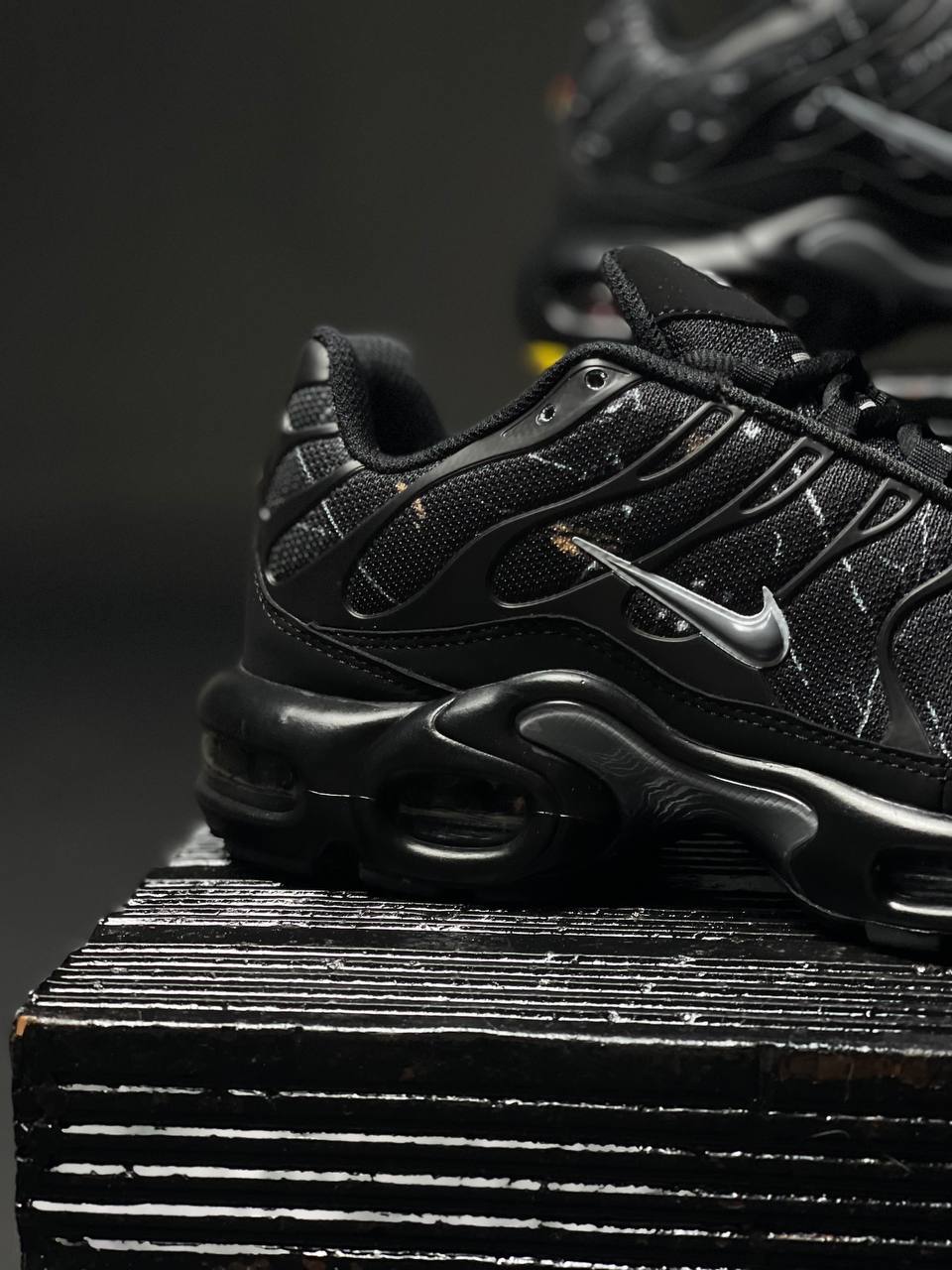 NIKE Tn wood camo2026